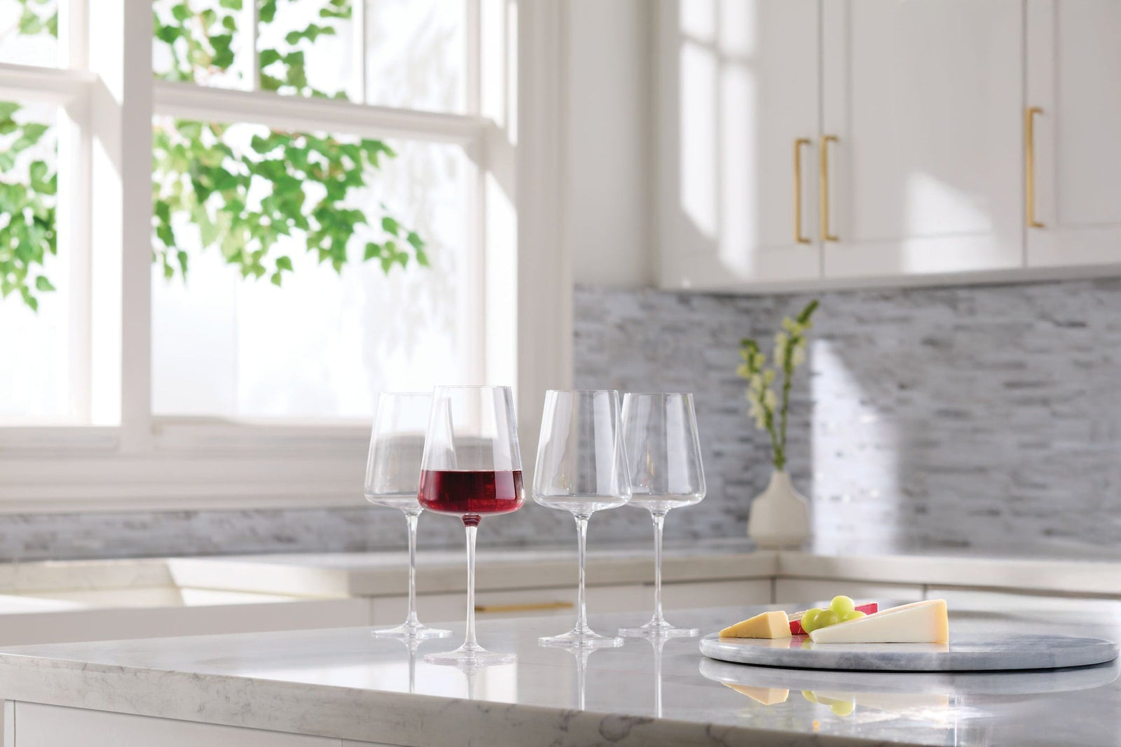 Modern Lead-Free Stemmed Wine Glass Set, 4-pk Q6T3 - product image 5