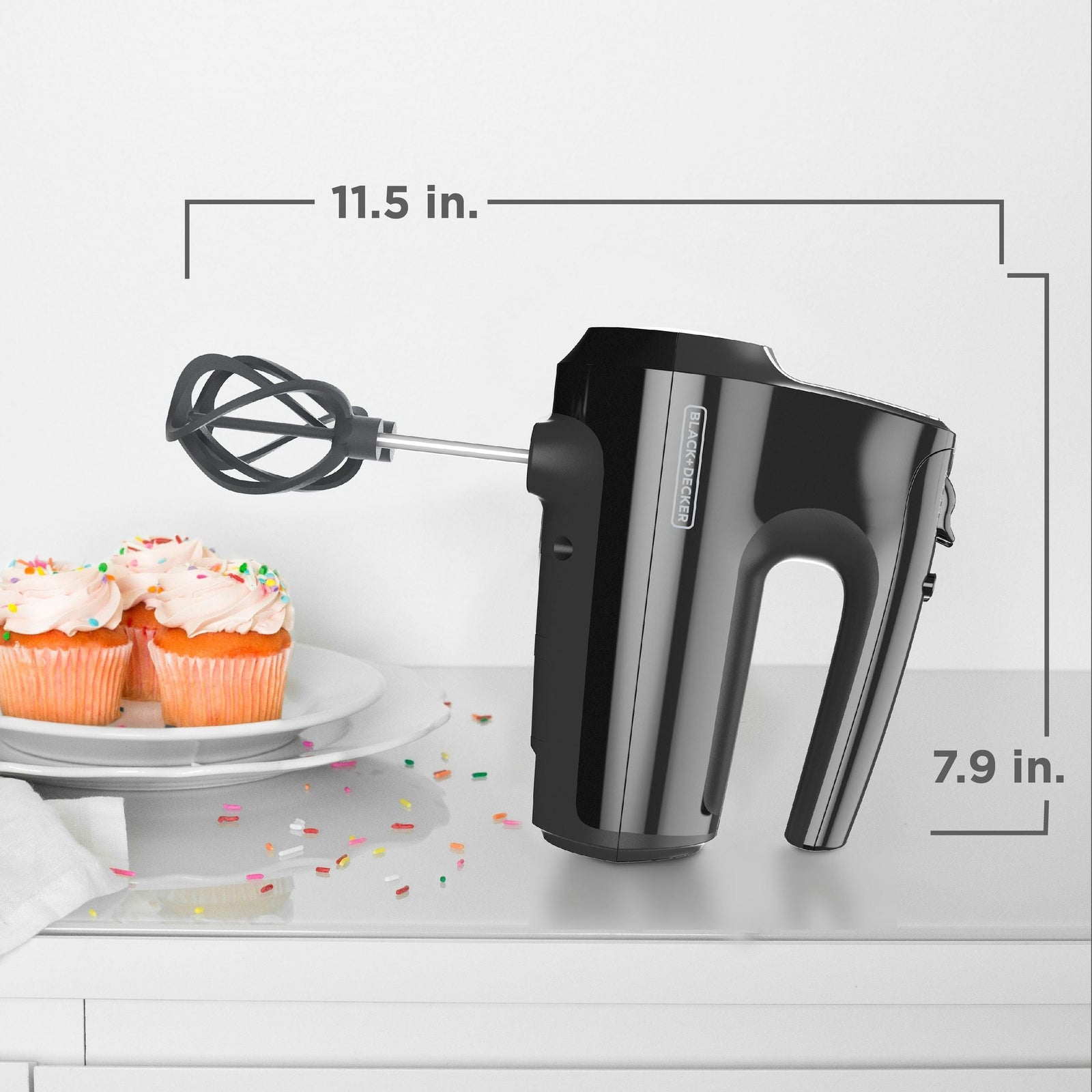 Helix Hand Mixer, Premium Performance 5 Speed Hand Mixer, Includes 5 Attachments and Case, Black T3I3 - product image 5