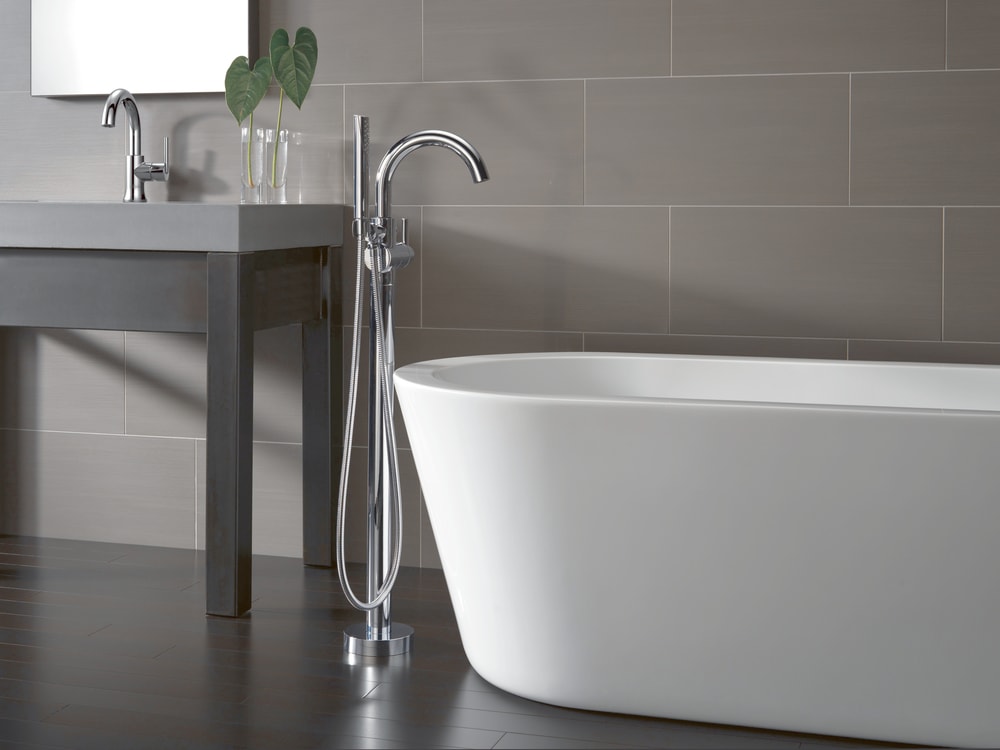 1-Handle High-Arc Lavatory Faucet, Chrome F4H4 - product image 3