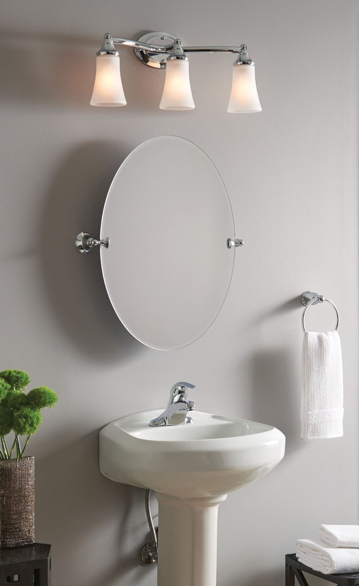 EVA 3-Light Vanity Lighting Fixture, Chrome H4V5 - product image 6