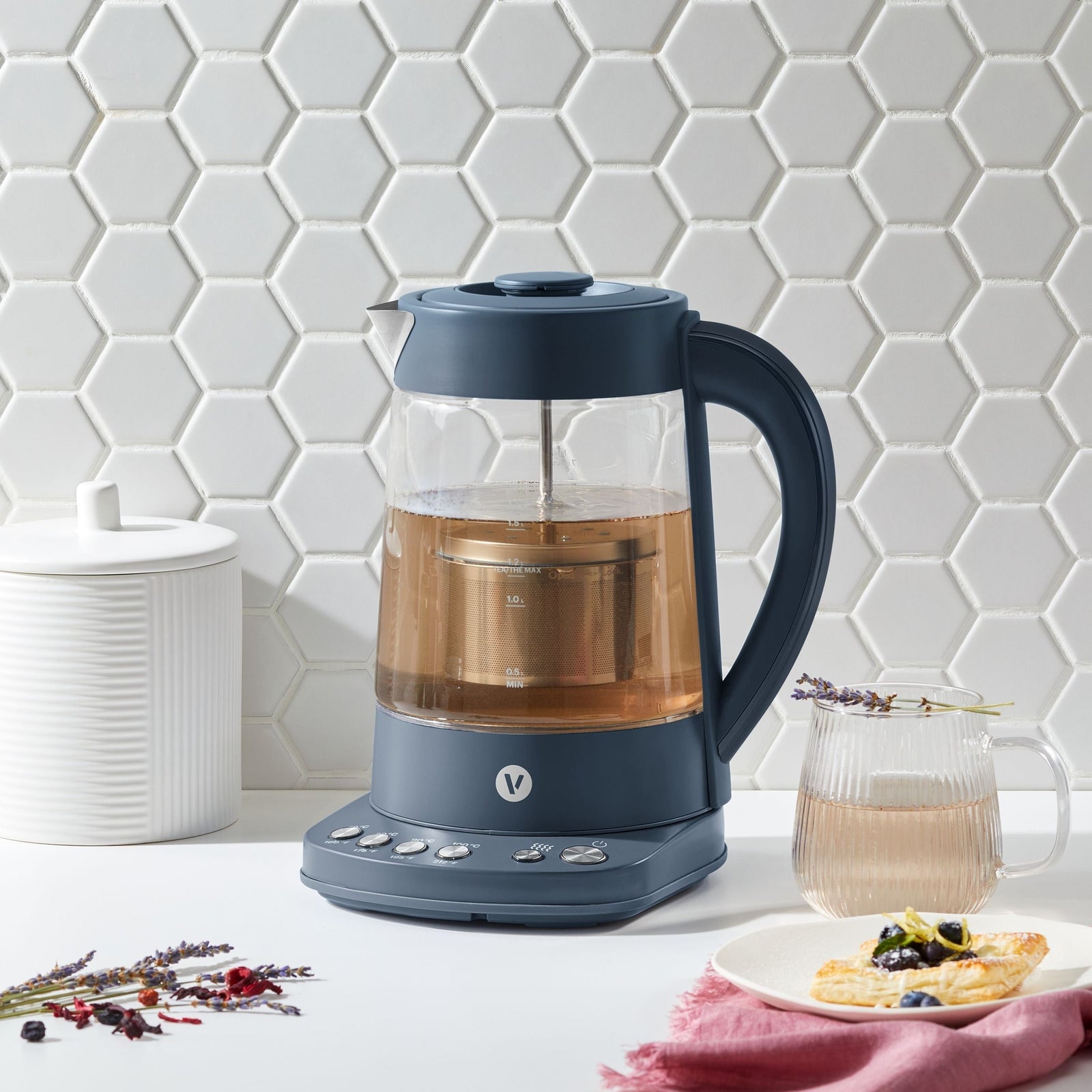 Colour Series Electric Variable Temperature Steeping Kettle, Bluefin, 1.7-L Q4U7 - product image 5